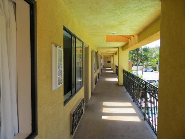 Azusa Inn image 13