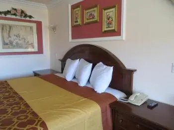 Azusa Inn 6